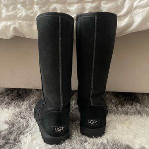 Black tall ugg boots